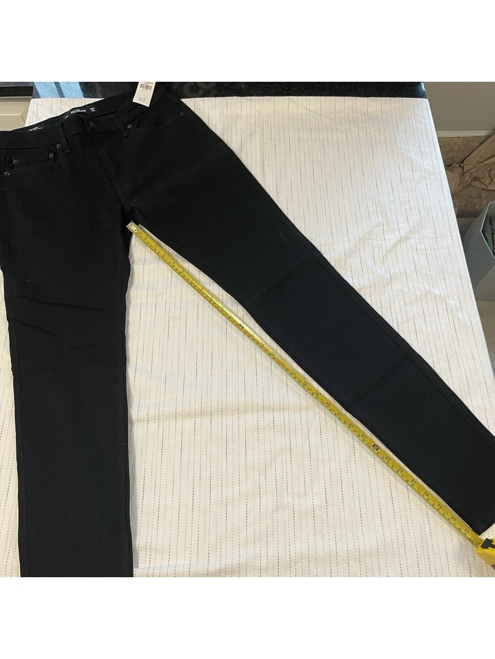 Hollister New with Tags Men’s Black Denim Skinny Jeans 5-Pocket 32x34
